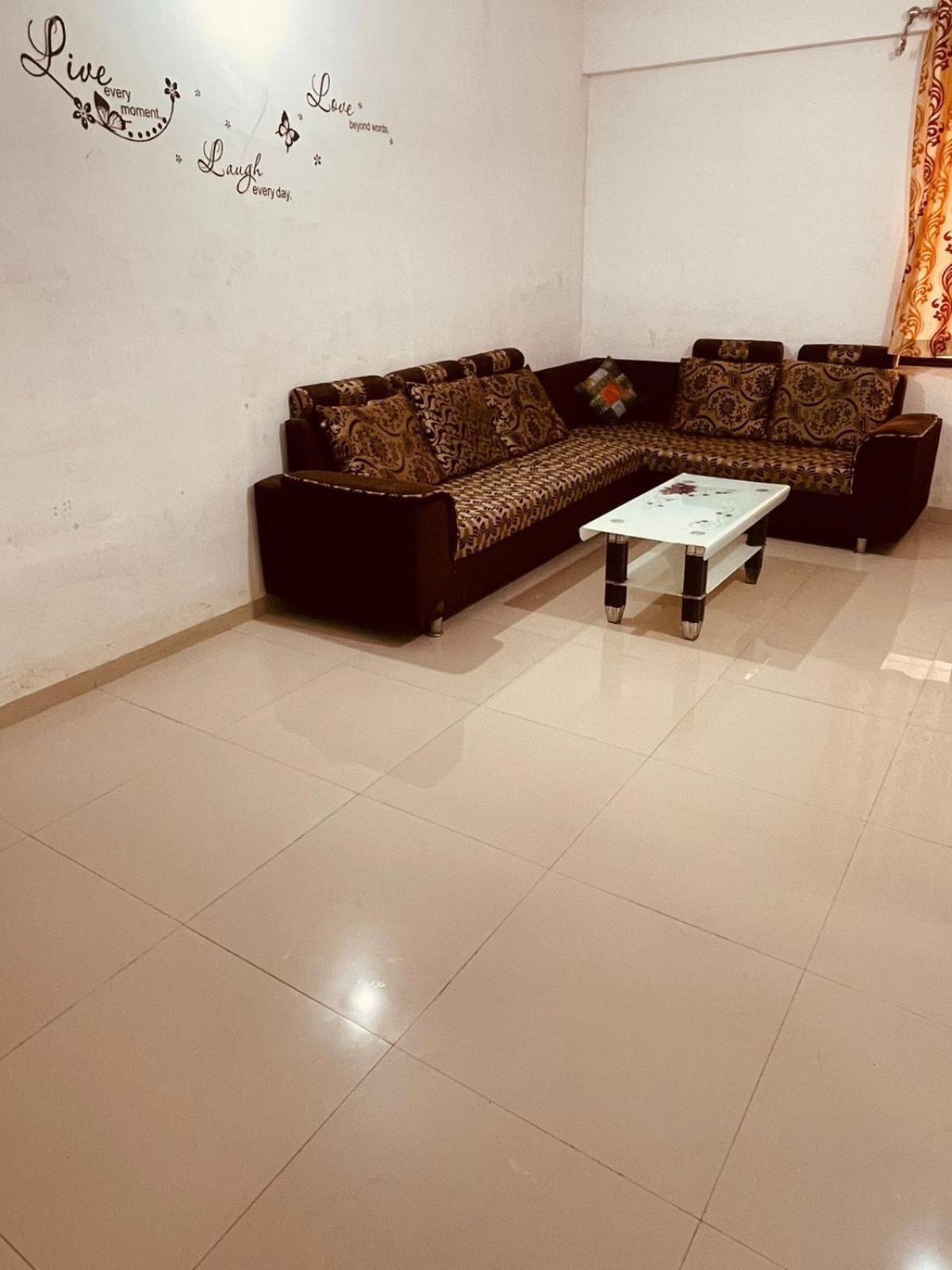 Namaste Nirvana Appartments Daman Exterior photo