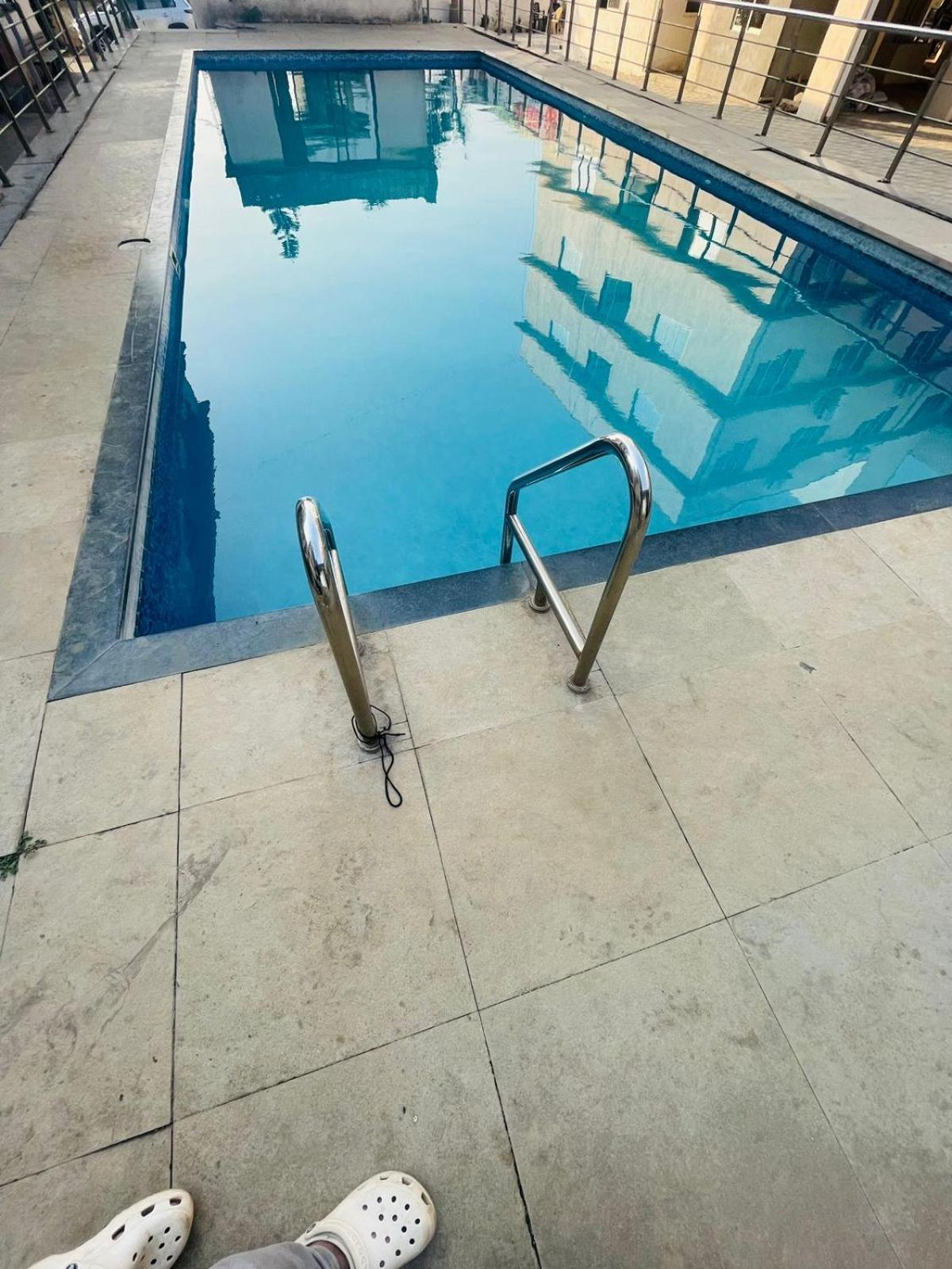 Namaste Nirvana Appartments Daman Exterior photo